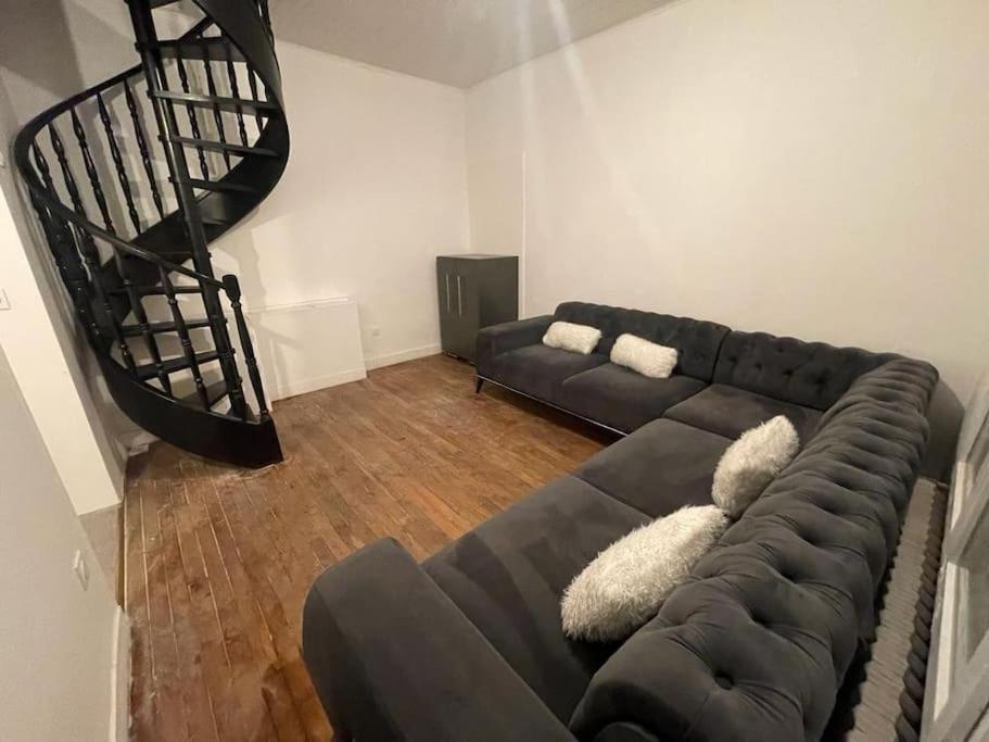 Appartement Entier A Sevran Esterno foto
