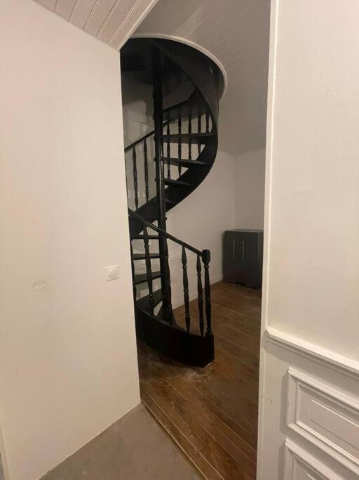 Appartement Entier A Sevran Esterno foto